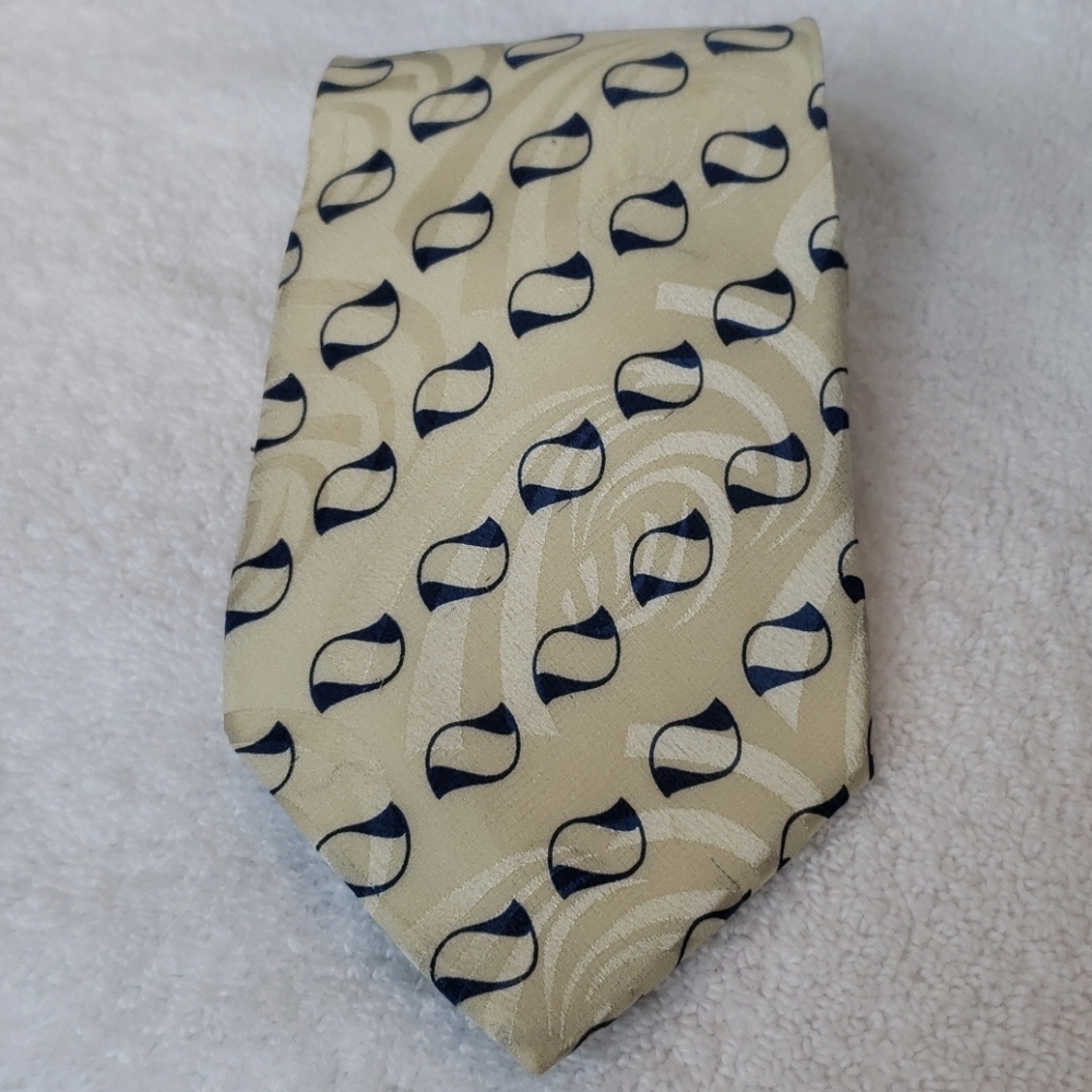 - Vito Rofolo tie